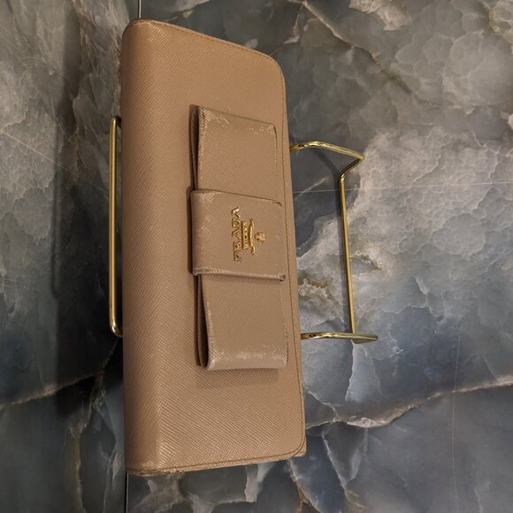 Prada  Saffiano Bow Continental Wallet Cammeo in Beige - Picture 10 of 10